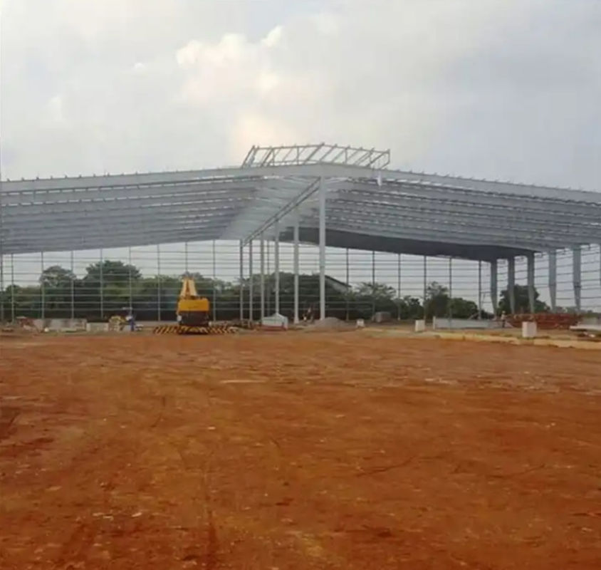 CE Metal Sloping Roof Steel Workshop Building Pre-engineered Metal Garage tùy chỉnh