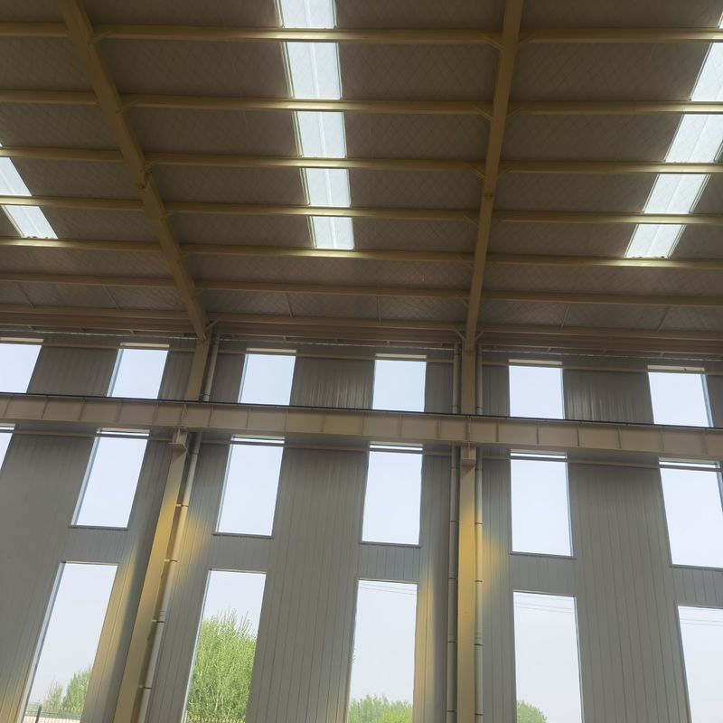 36m Large Clear Span Steel Structure Workshop với khung phần H và mái vòm đến Hoa Kỳ