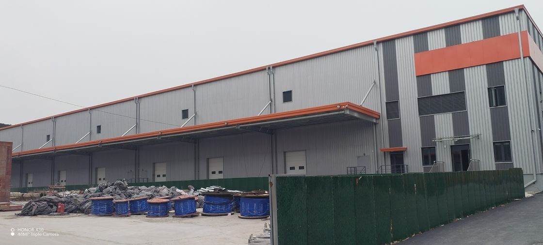 Cấu trúc nhà kho nhiều tầng Khung tường khung khung cấu trúc Gạch thép Tòa nhà kim loại Nhà kho sẵn sàng bán